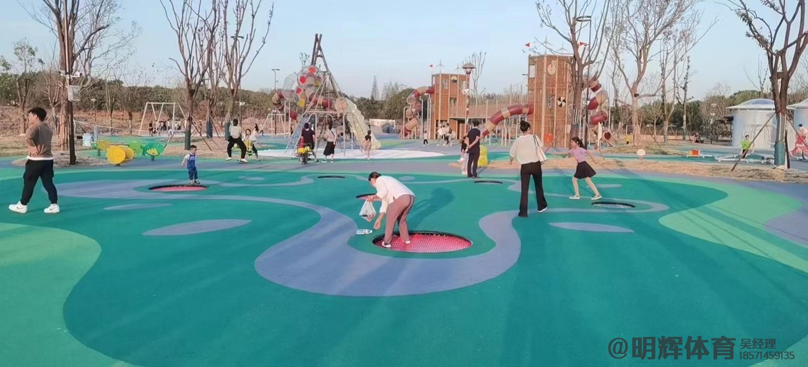全塑型塑胶跑道公园跑道是用什么材料做成的